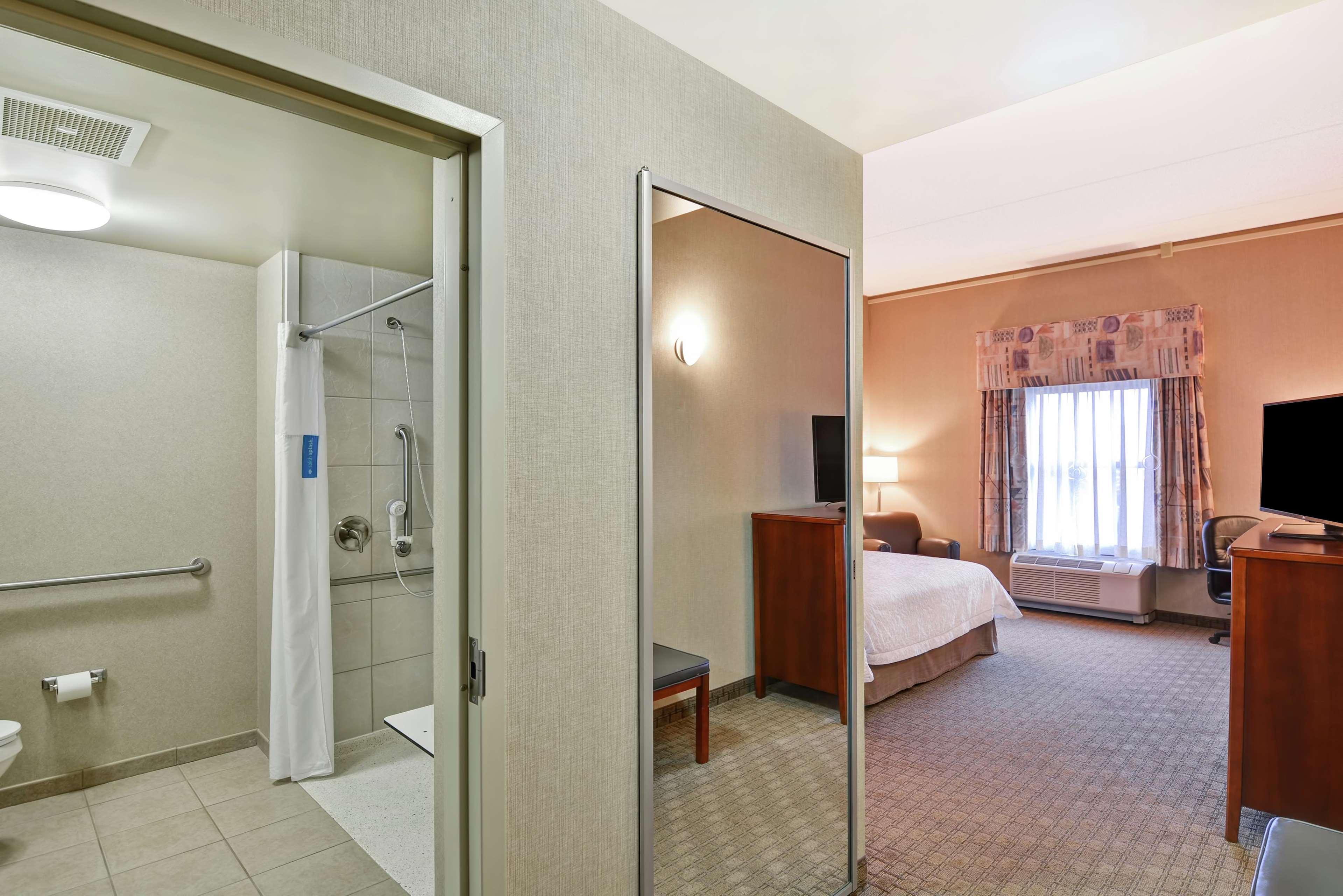 Hampton Inn Луисбърг Екстериор снимка
